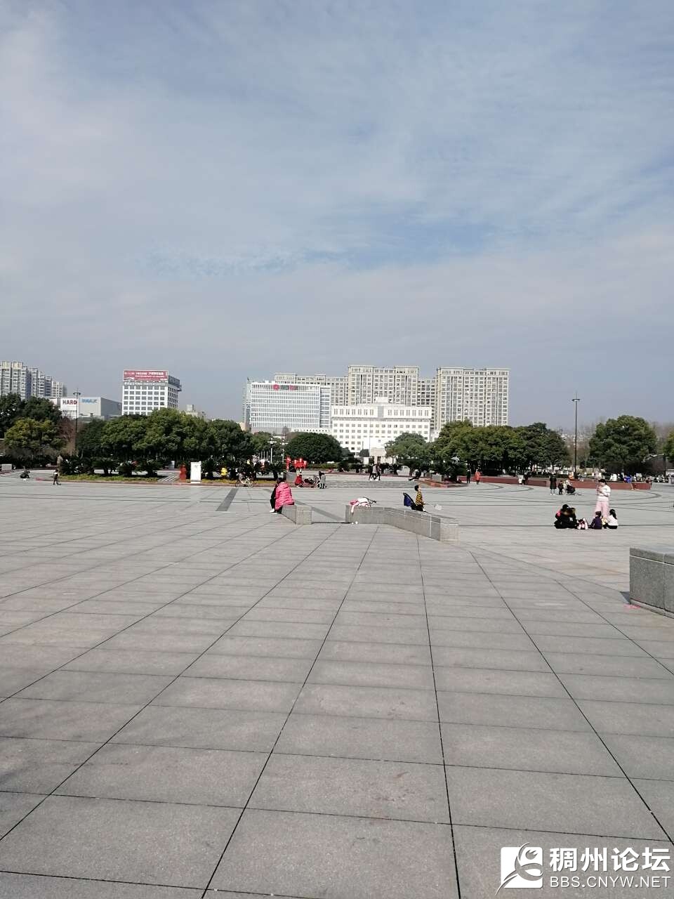 小型市民广场图片